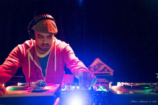 Famous Lee x Love Handle